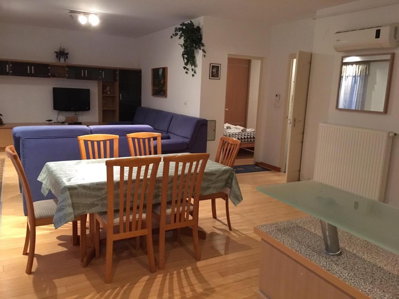 Mary Apartmanhaz Hévíz Екстериор снимка