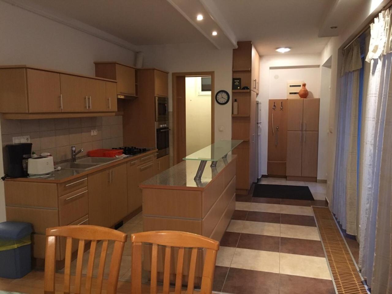 Mary Apartmanhaz Hévíz Екстериор снимка